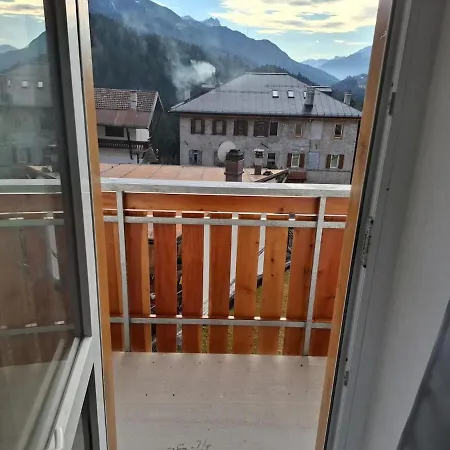 Casa Martini Daire Pelos